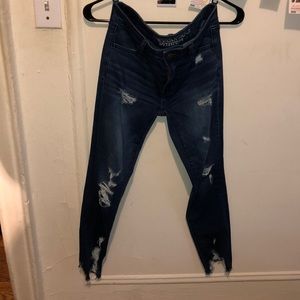 American Eagle Ripped Denim Super Stretch sz 2